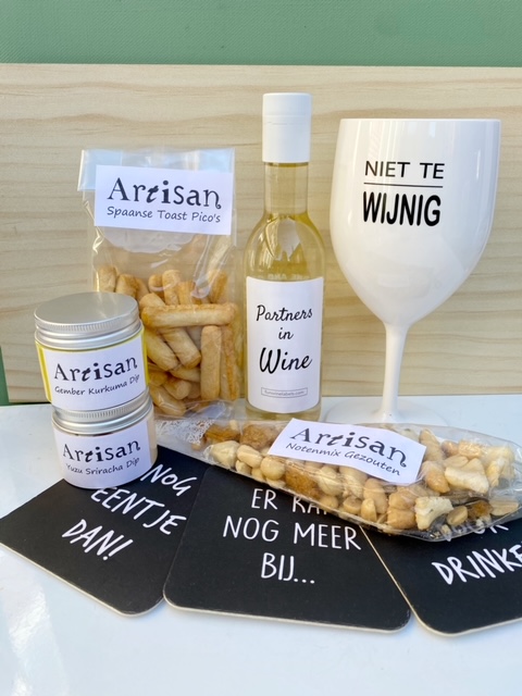 Borrel & Kunststof Glas Wijnboxje