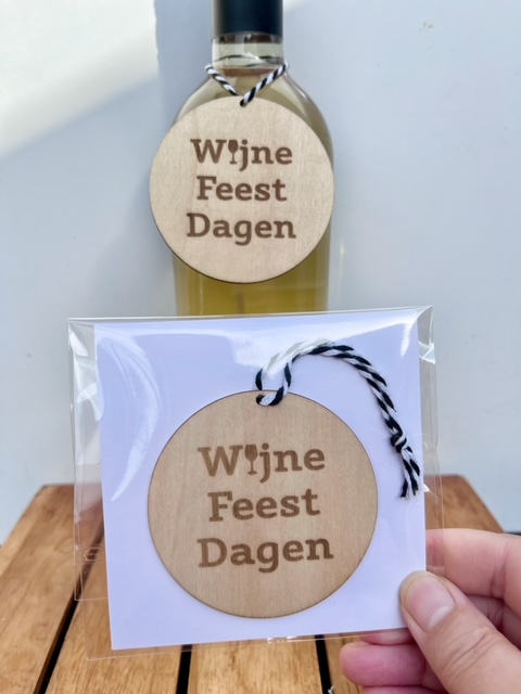 Wijnlabel Hout – Wijne Feestdagen